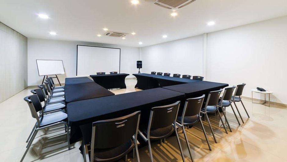 Hotel MS Ciudad Jardin-Plus Meeting