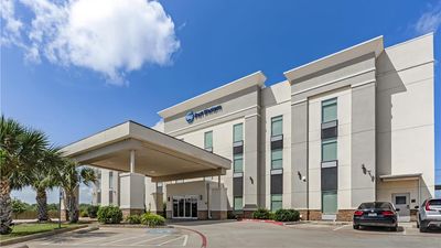 Best Western Green Oaks Inn