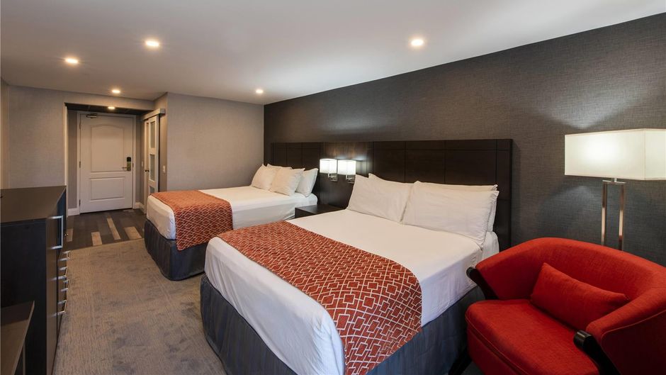 Georgian Bay Hotel & Conference Centre Room