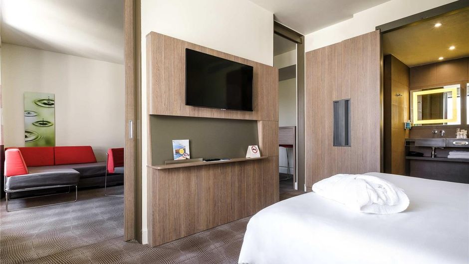 Novotel Almaty City Center Suite