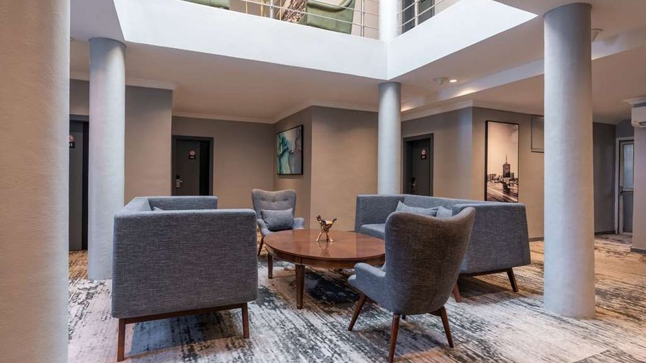 Park Inn by Radisson Serviced Apartments Lobby