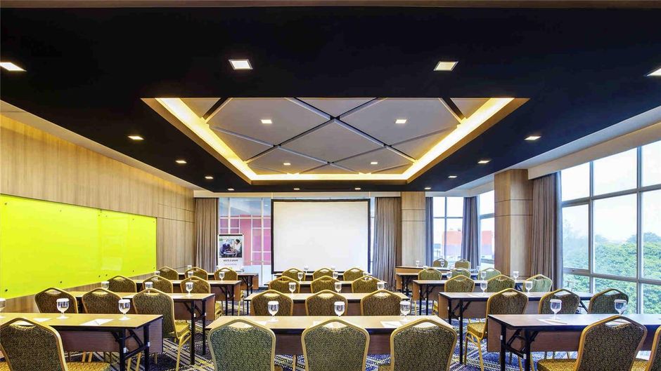 Ibis Styles Bekasi Jatibening Meeting