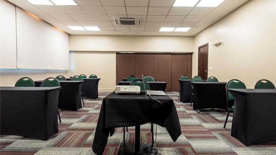 Mercure Belem Boulevard Meeting