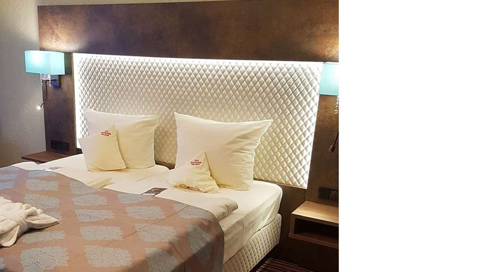 Lakeside Burghotel Room