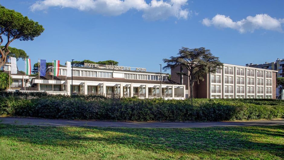 Hotel Shangri-La Roma Exterior