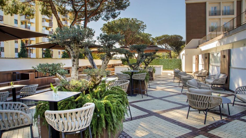 Hotel Shangri-La Roma Exterior