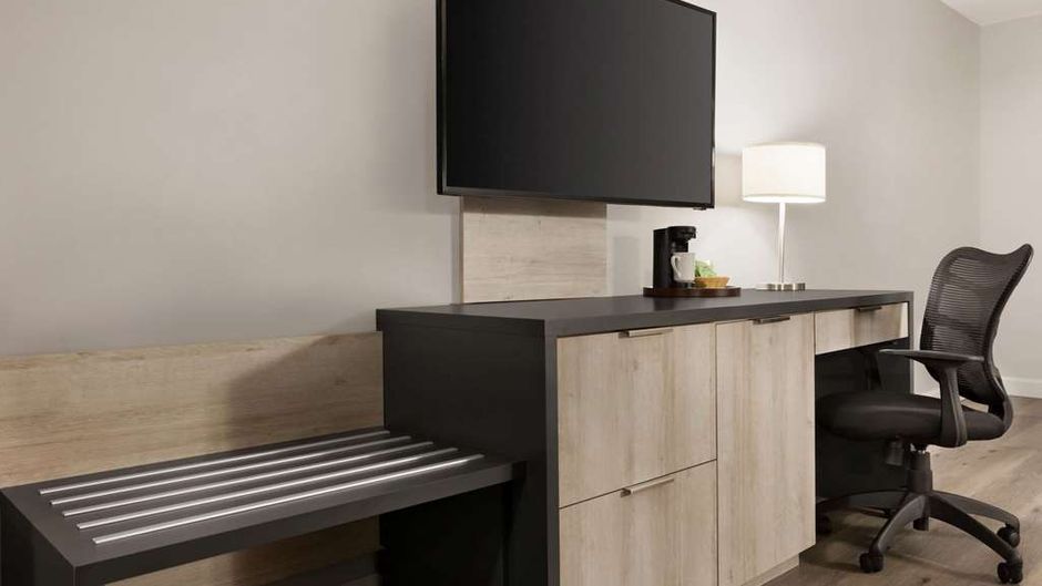 Travelodge by Wyndham Alma Suite