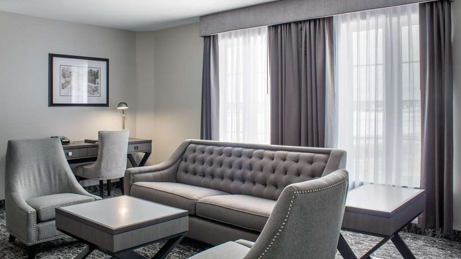 Chateau Moncton, a Trademark Hotel Room