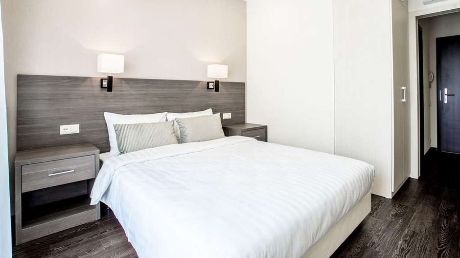 Ramada Hotel/Suites Novosibirsk Zhukovka Room