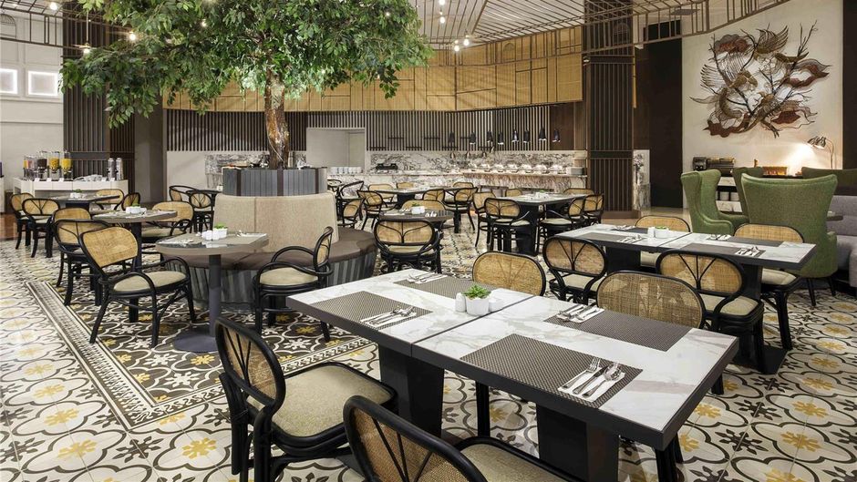Mercure Jakarta Batavia Restaurant