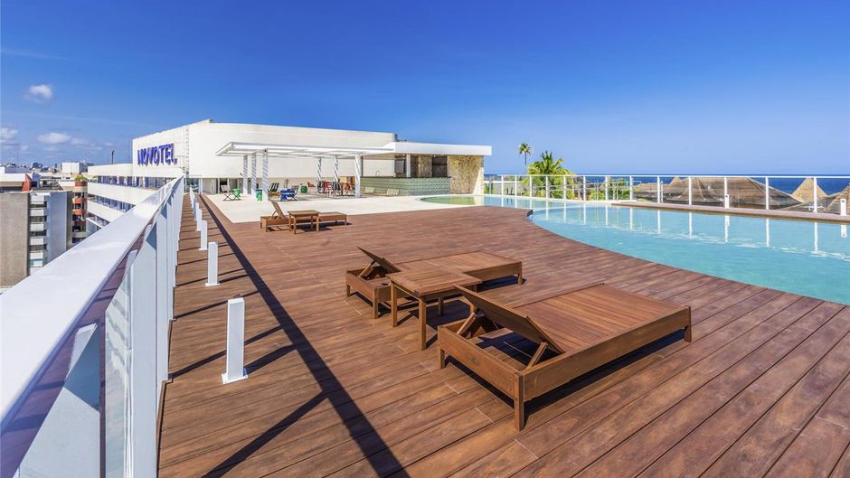 Novotel Salvador Rio Vermelho Pool