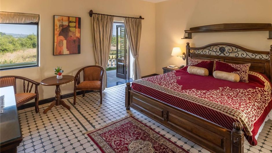 Mercure Goa Devaaya Retreat Room