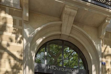 H10 Urquinaona Plaza