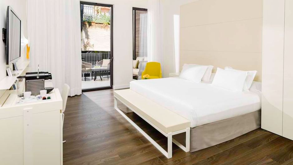 H10 Urquinaona Plaza Other