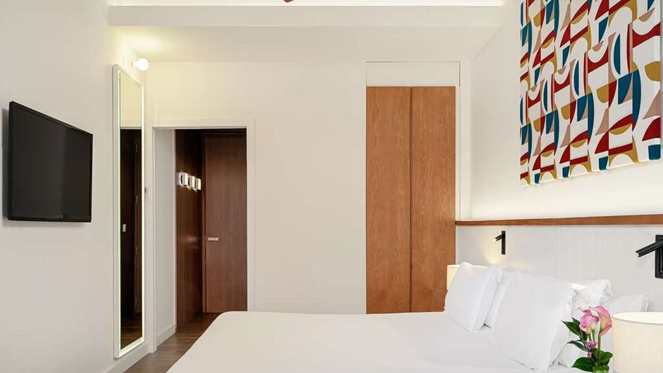 H10 Urquinaona Plaza Room