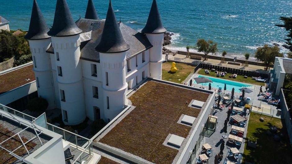 Chateau des Tourelles Thalasso Exterior