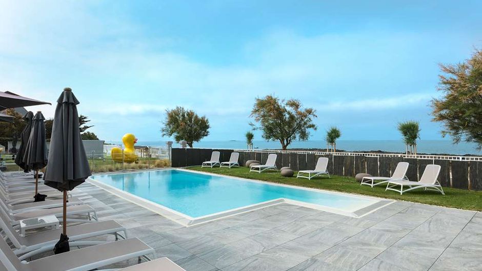 Chateau des Tourelles Thalasso Pool