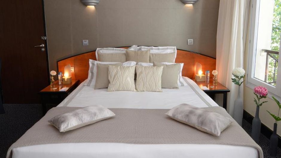 Le Patio Bastille Room