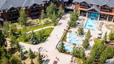 Grand Timber Lodge