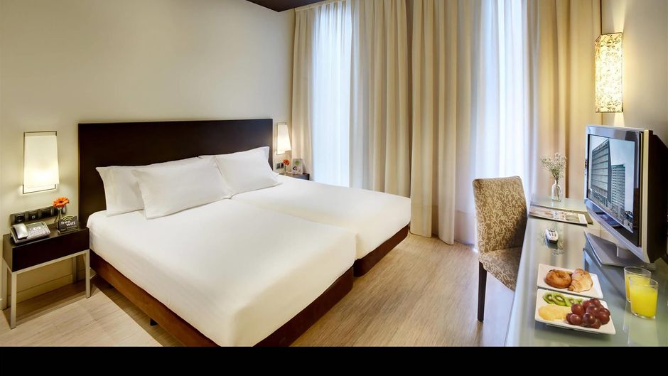 Sercotel Boulevard Vitoria Hotel Room
