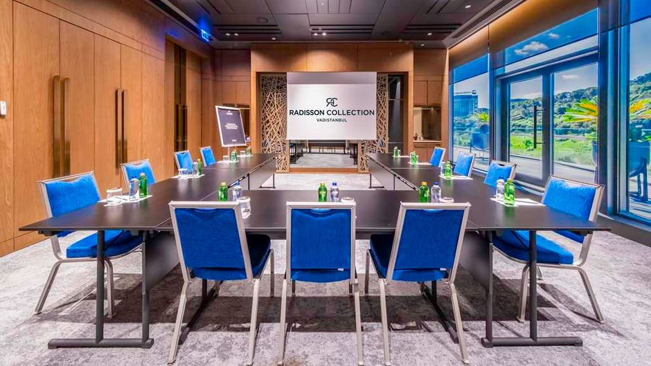 Radisson Collection Hotel, Vadistanbul Meeting