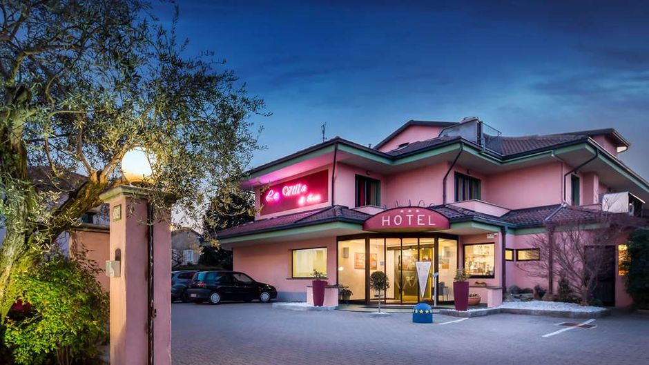 La Villa,Sure Hotel Coll by Best Western Exterior