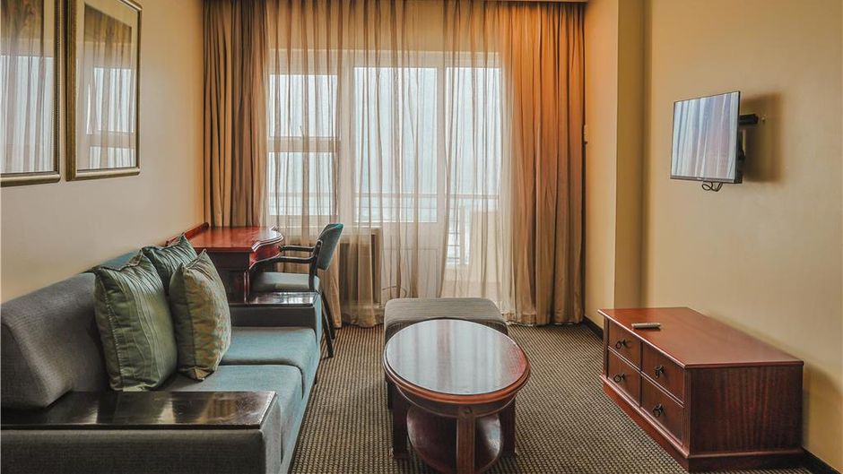 Premier Hotel Regent Room