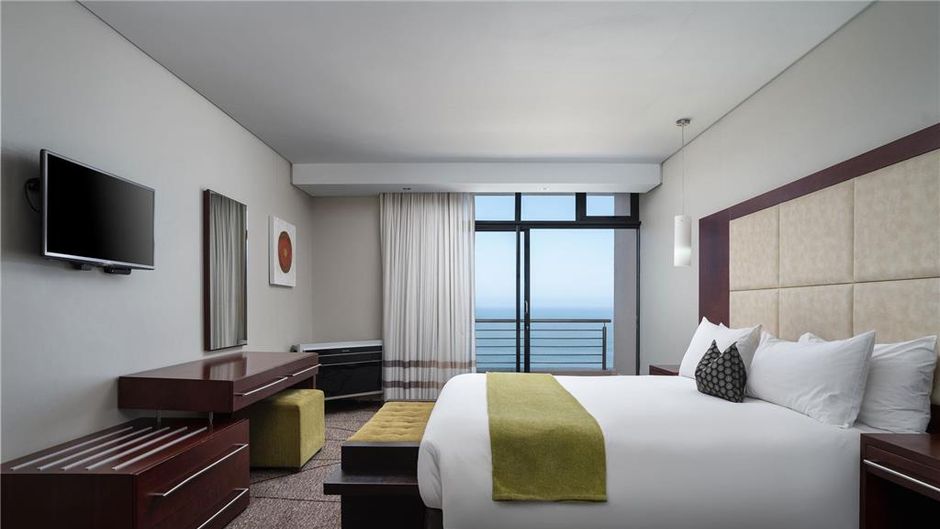Premier Hotel EL ICC Suite