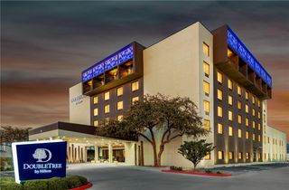 DoubleTree by Hilton Lubbock-Univ Area