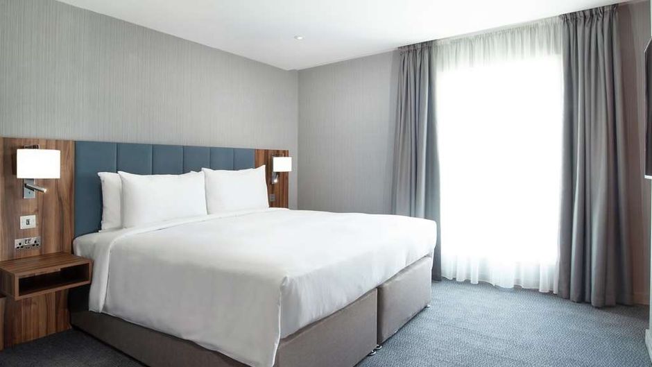 Hilton Garden Inn London Heathrow T2&3 Room