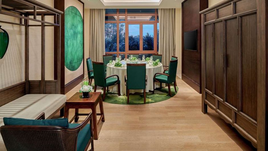 DoubleTree by Hilton Shanwei Restaurant