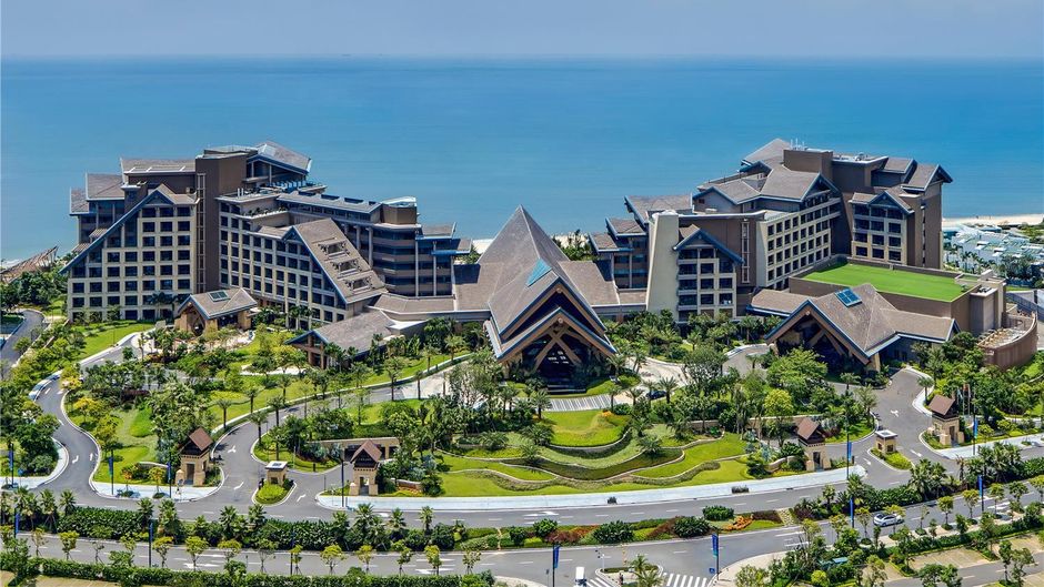 DoubleTree by Hilton Shanwei Exterior