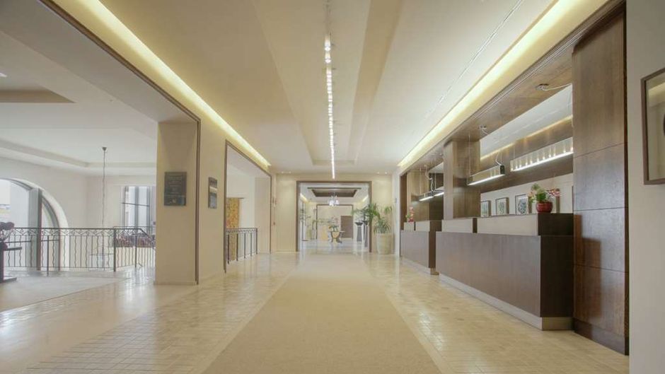 DoubleTree by Hilton La Torre Golf & Spa Lobby