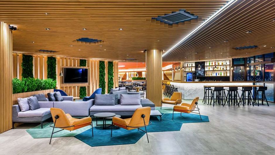 Hampton by Hilton Guarulhos Lobby