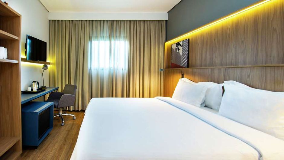 Hampton by Hilton Guarulhos Room