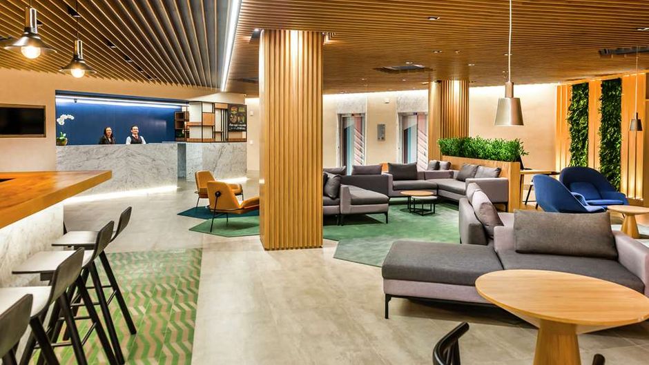 Hampton by Hilton Guarulhos Lobby