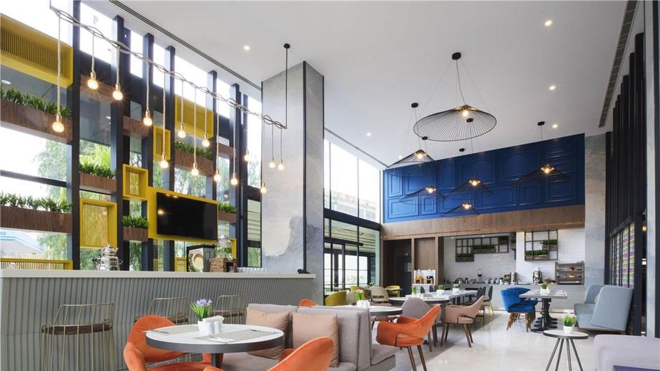 Ibis Styles Izmir Bornova Hotel Exterior