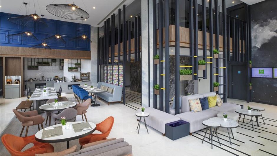 Ibis Styles Izmir Bornova Hotel Exterior