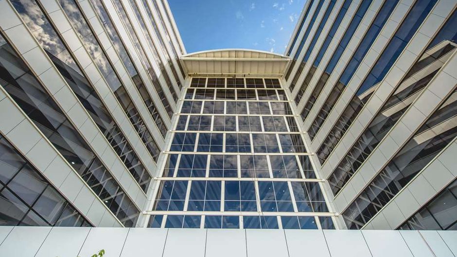 Wyndham Manta Sail Plaza Hotel Exterior