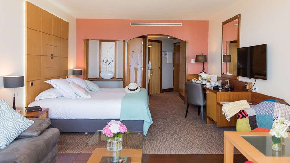 Grand Hotel Les Flamants Roses Room