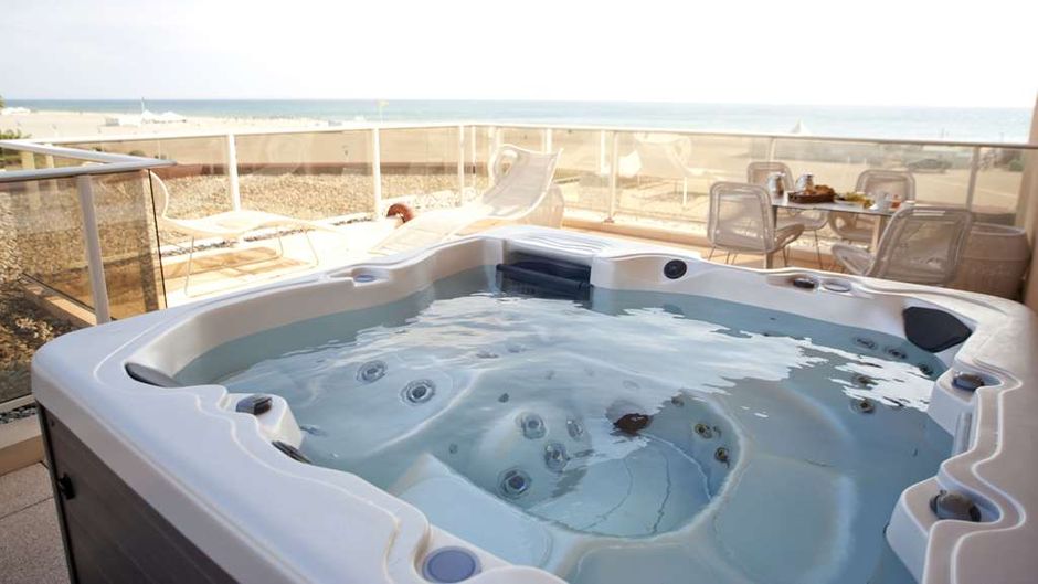 Grand Hotel Les Flamants Roses Suite