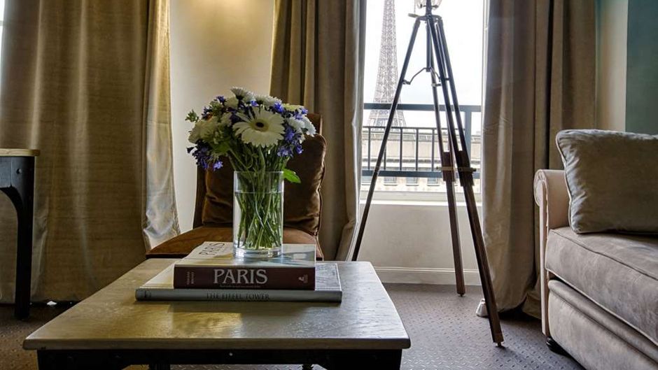 Hotel Eiffel Trocadero Suite
