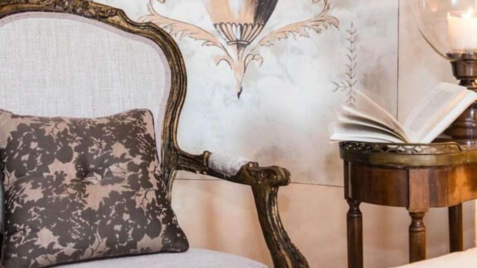 Chateau de l'Epinay Room