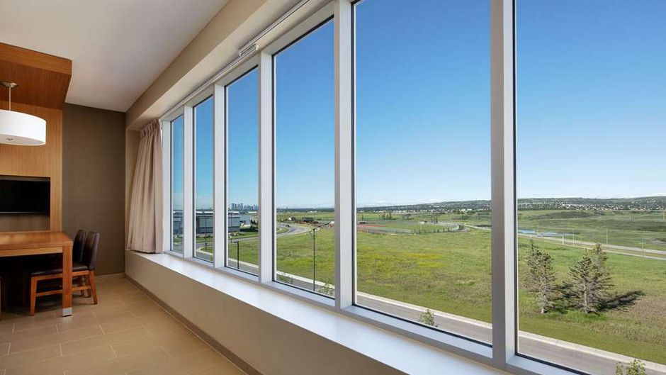 Hyatt Place Calgary Airport Suite