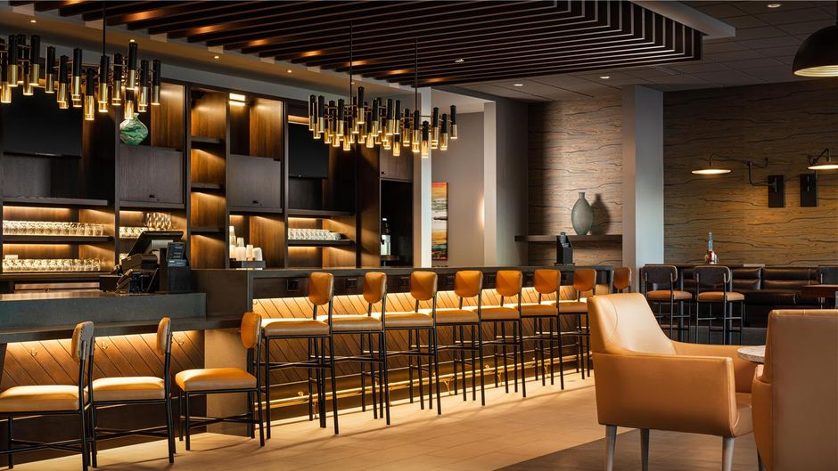 Hyatt Place Calgary Airport Restaurant