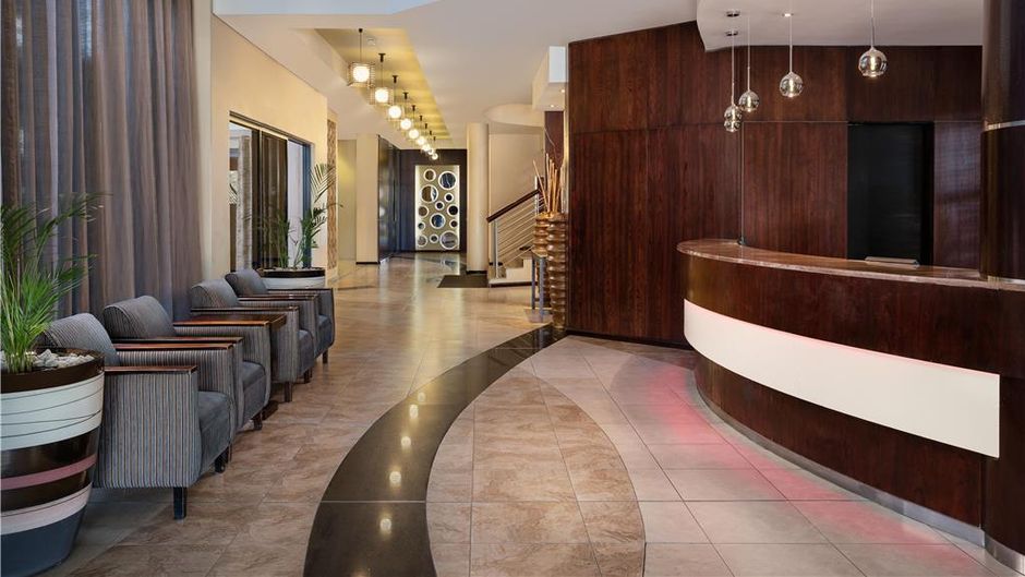 Premier Hotel O.R. Tambo Lobby