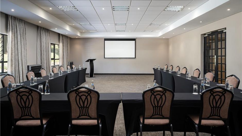 Sani Pass Hotel Meeting