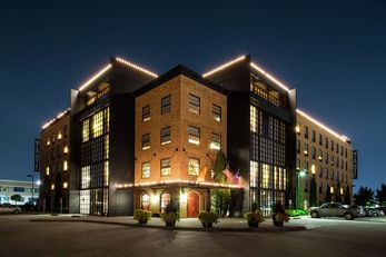 NYLO Dallas Plano, a Tapestry Hotel