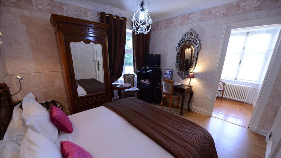 Chateau du Boisniard Room