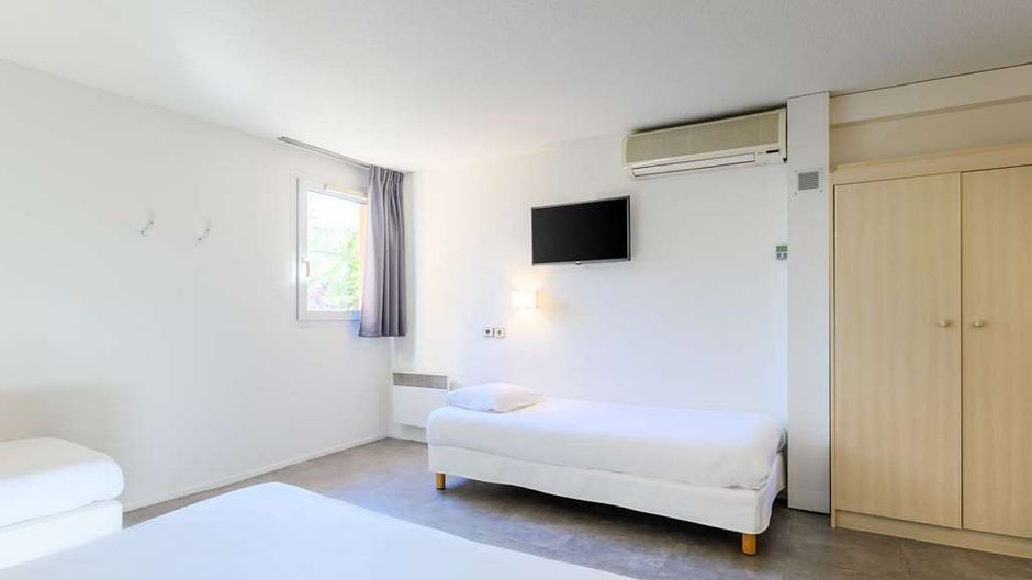 Comfort Hotel Orleans Saran Room